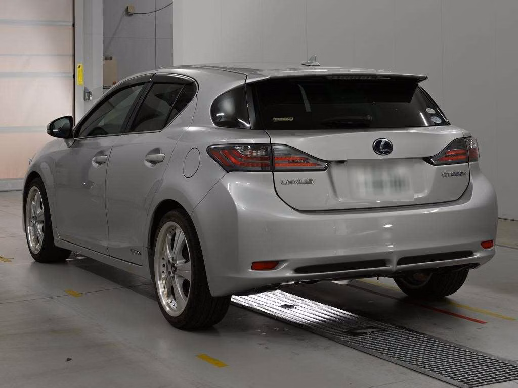 LEXUS CT200H