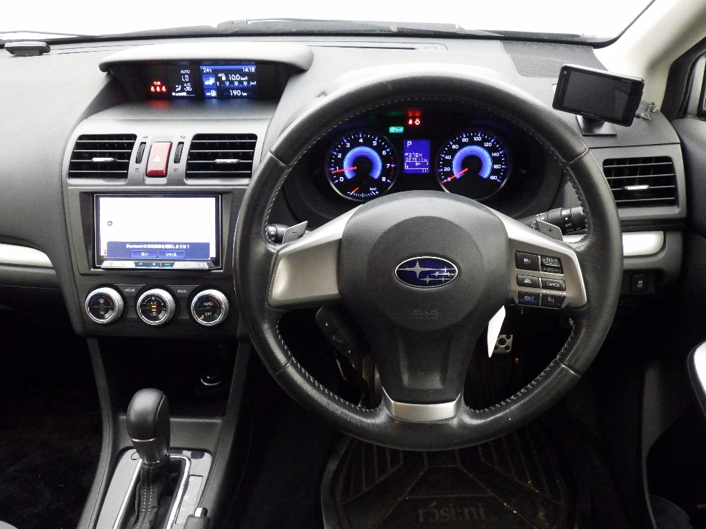 SUBARU XV