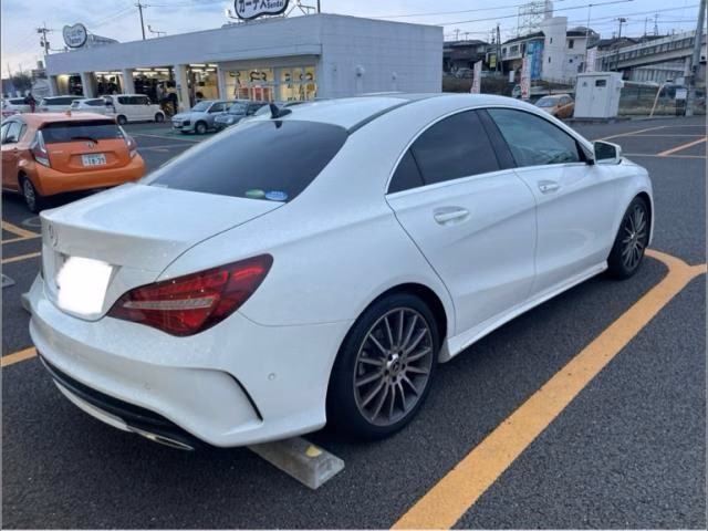 MERCEDES-BENZ CLA-CLASS