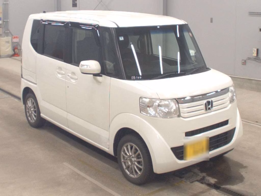 HONDA N-BOX