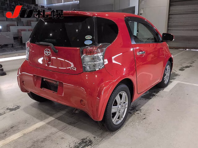 TOYOTA IQ