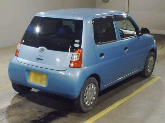 DAIHATSU ESSE