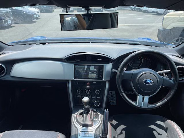 SUBARU BRZ