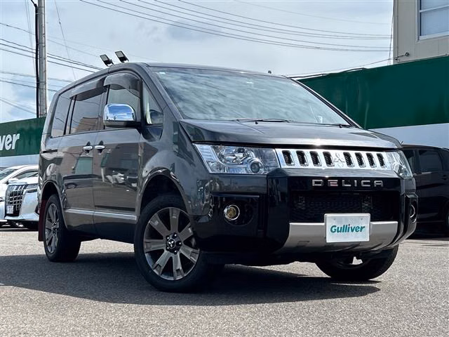 MITSUBISHI DELICA D:5
