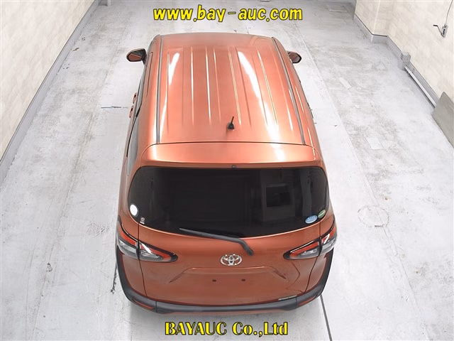 TOYOTA SIENTA