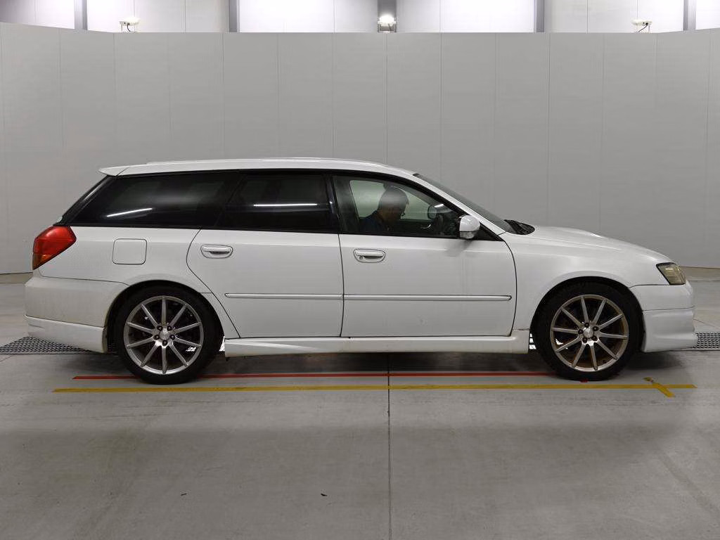 SUBARU LEGACY