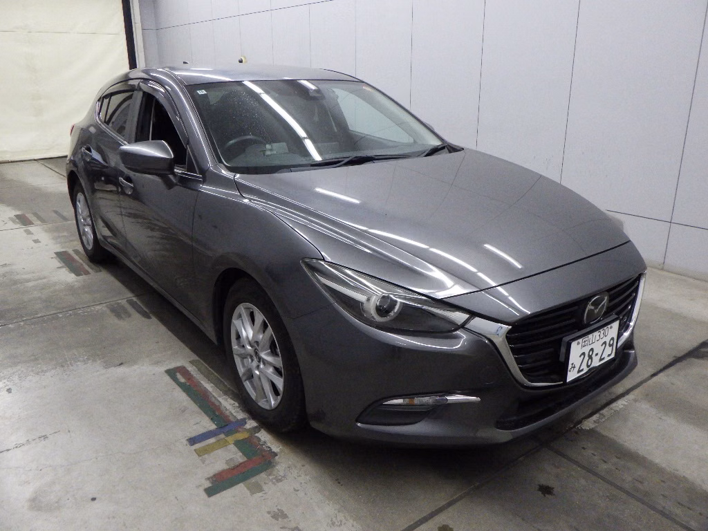 MAZDA AXELA