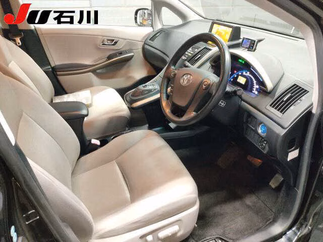 TOYOTA SAI