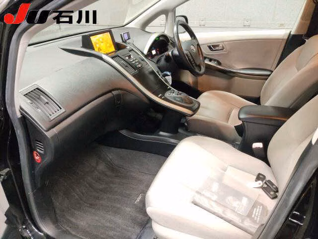 TOYOTA SAI