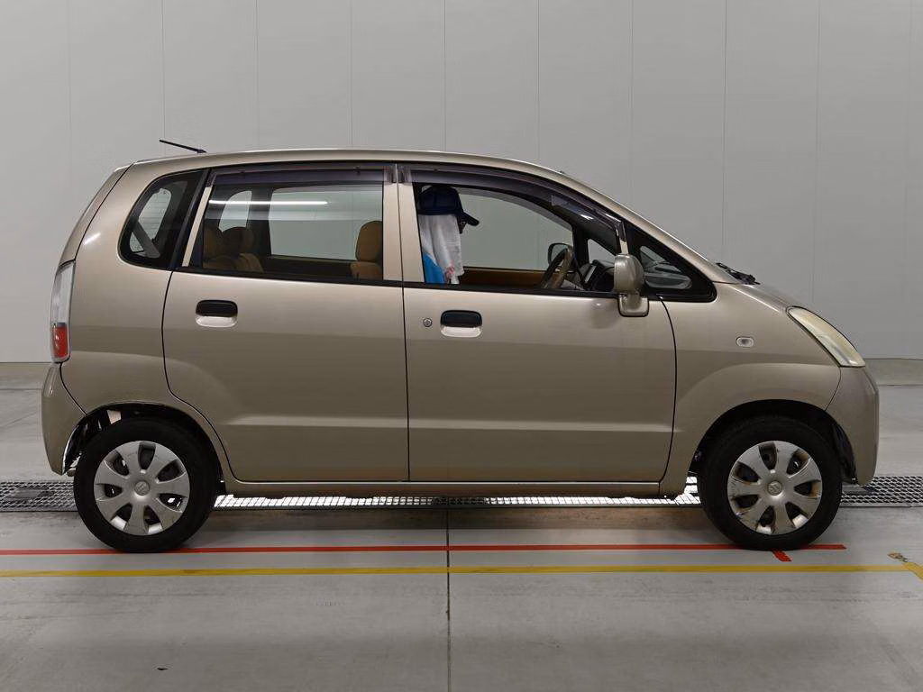 SUZUKI MR WAGON