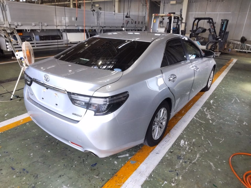TOYOTA MARK X