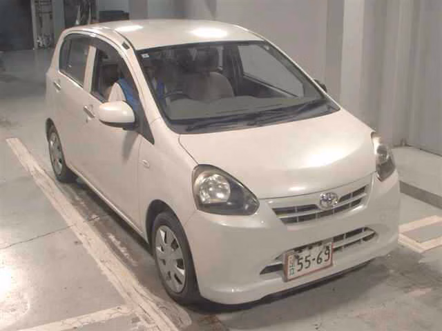TOYOTA PIXIS EPOCH