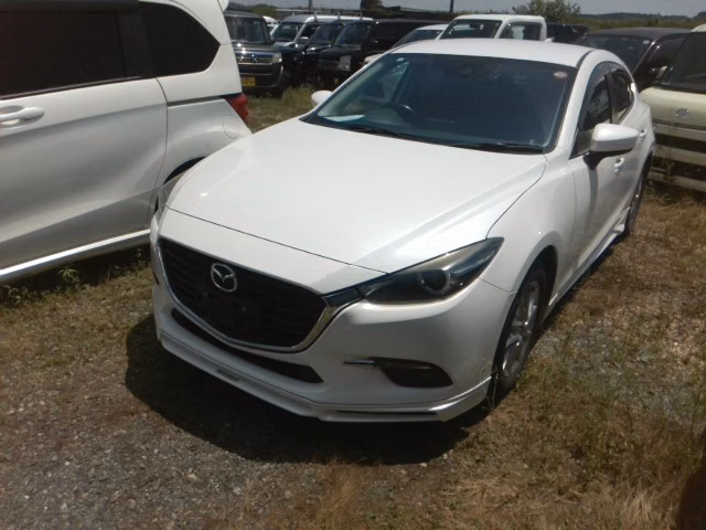 MAZDA AXELA