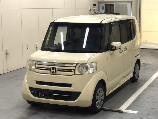 HONDA N-BOX