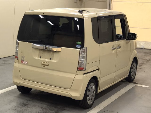 HONDA N-BOX