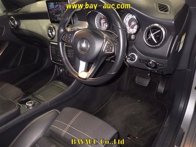 MERCEDES-BENZ CLA-CLASS