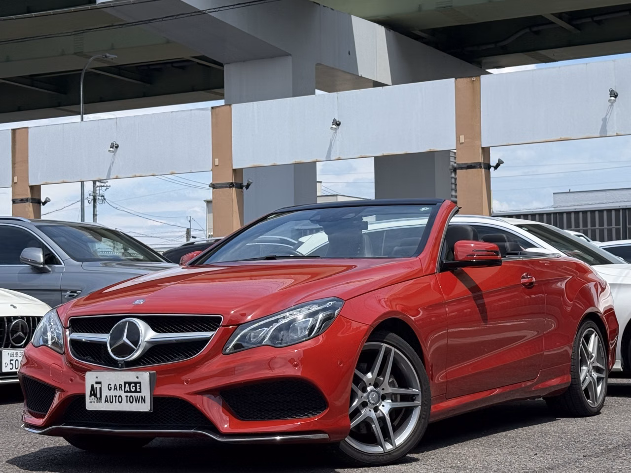 MERCEDES-BENZ E-CLASS