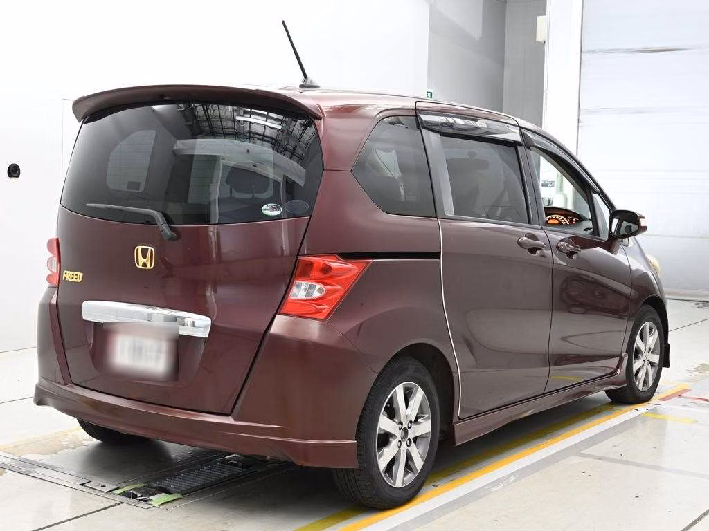 HONDA FREED
