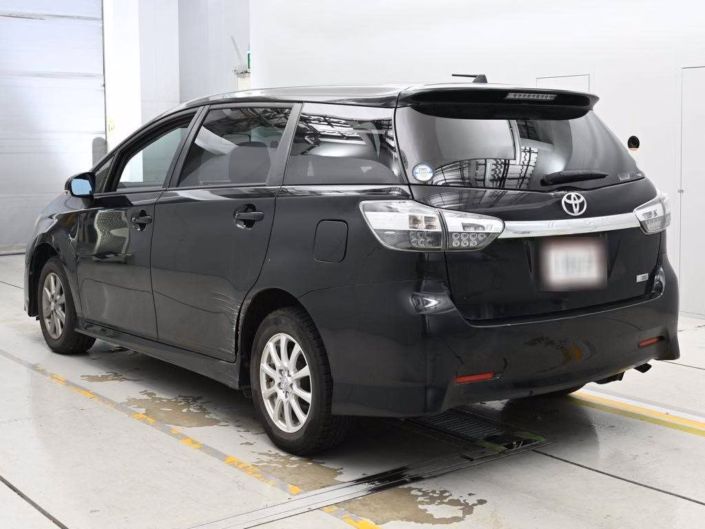 TOYOTA WISH