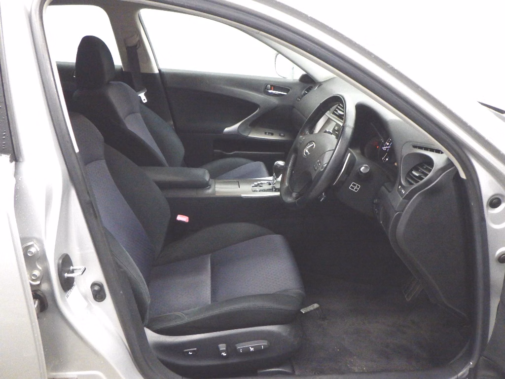 LEXUS IS250