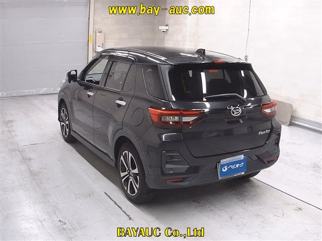DAIHATSU ROCKY