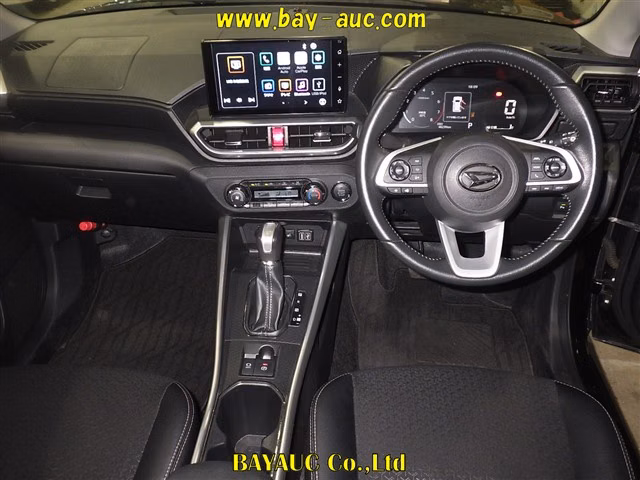 DAIHATSU ROCKY