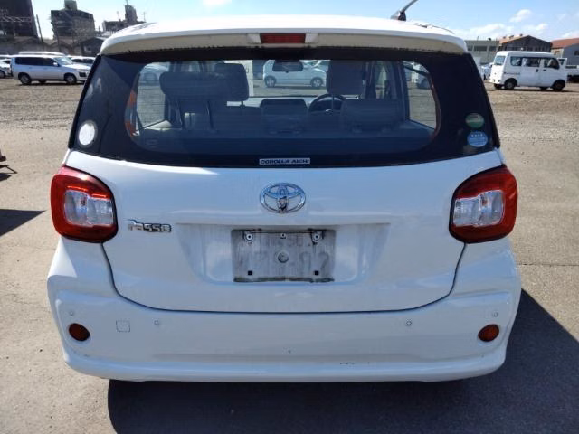 TOYOTA PASSO