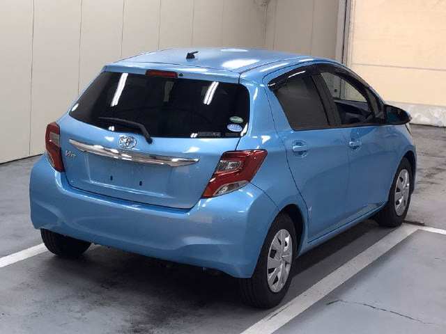 TOYOTA VITZ