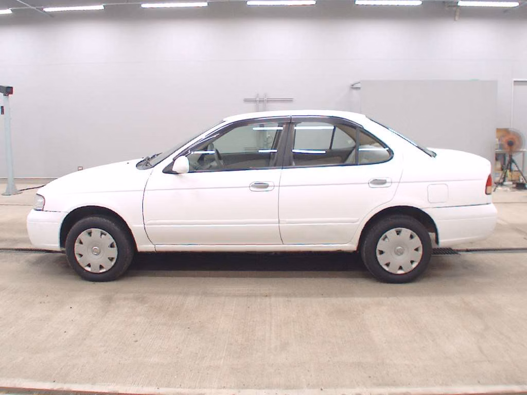 NISSAN SUNNY