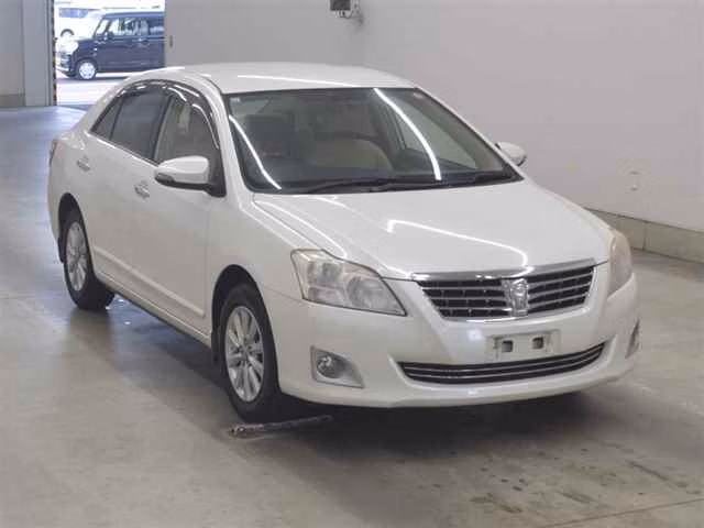 TOYOTA PREMIO