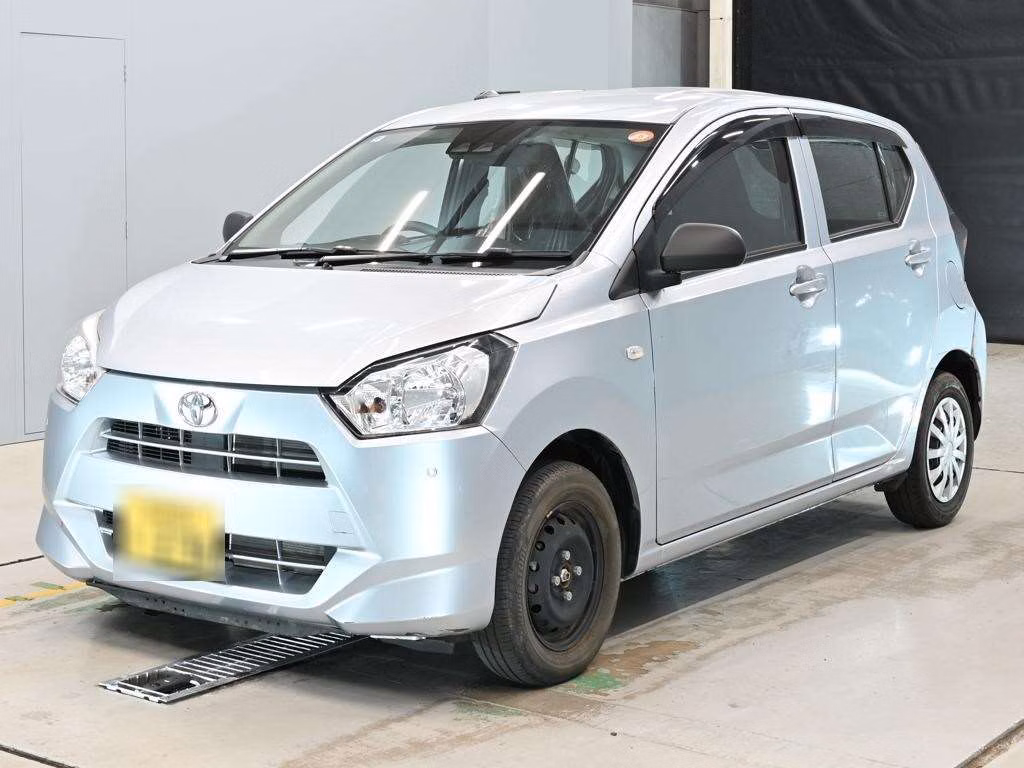 TOYOTA PIXIS EPOCH
