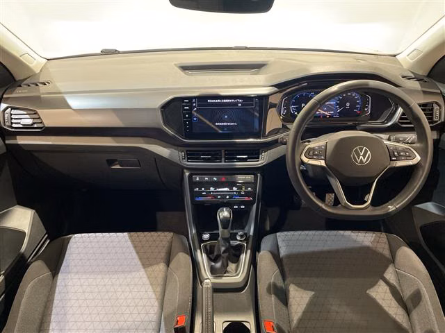 VOLKSWAGEN T-CROSS