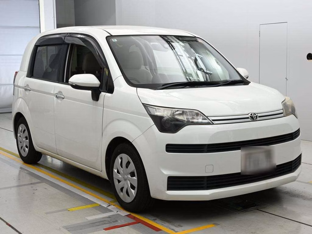 TOYOTA SPADE