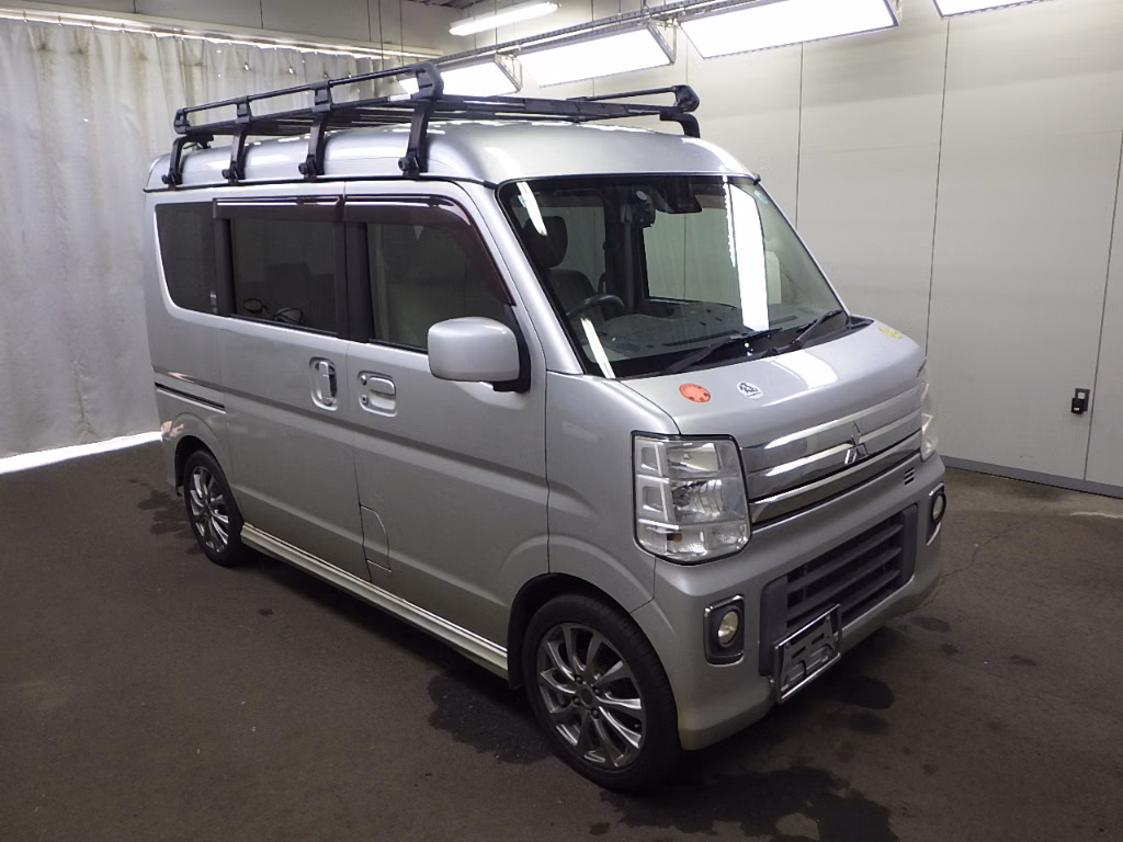 MITSUBISHI TOWN BOX
