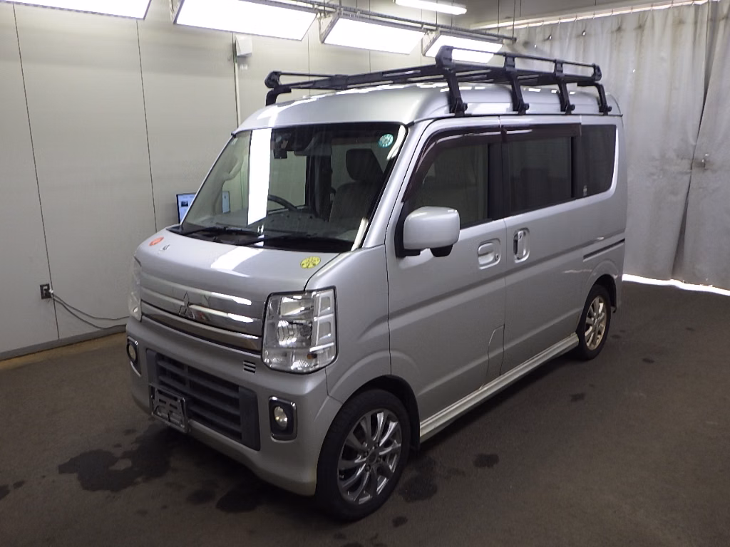 MITSUBISHI TOWN BOX
