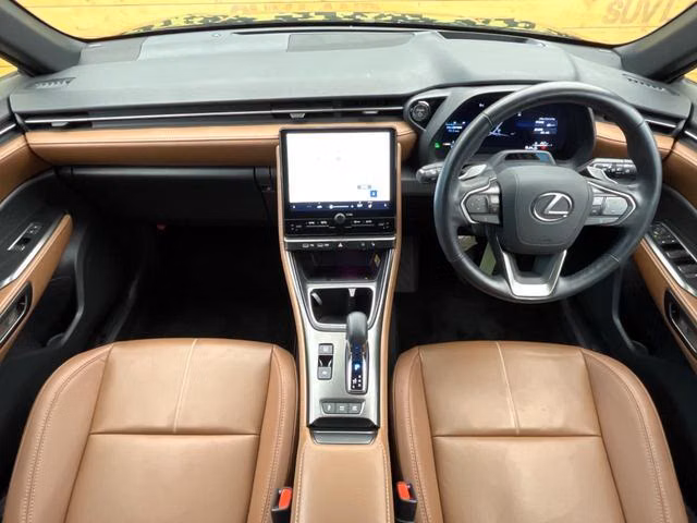 LEXUS LBX
