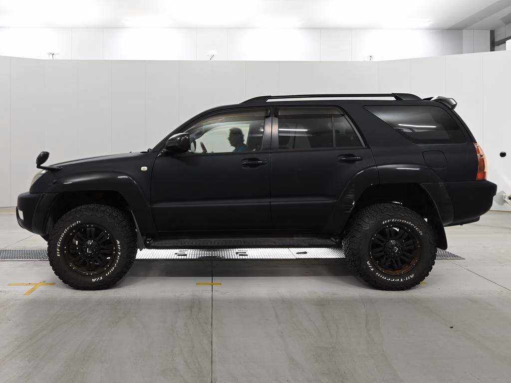 TOYOTA HILUX SURF