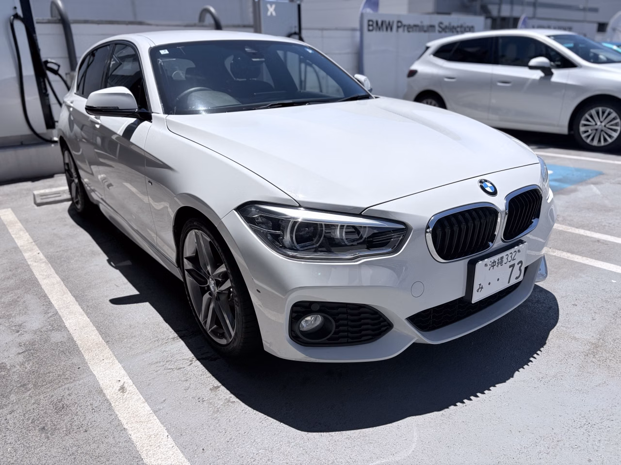 BMW 1-SERIES