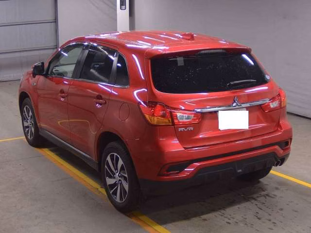 MITSUBISHI RVR
