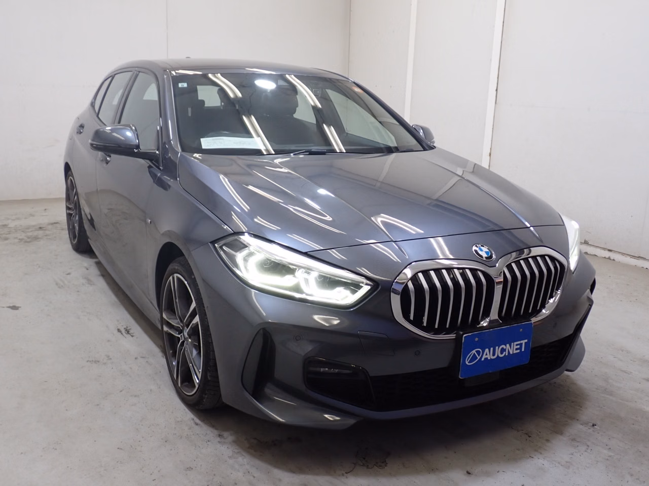BMW 1-SERIES