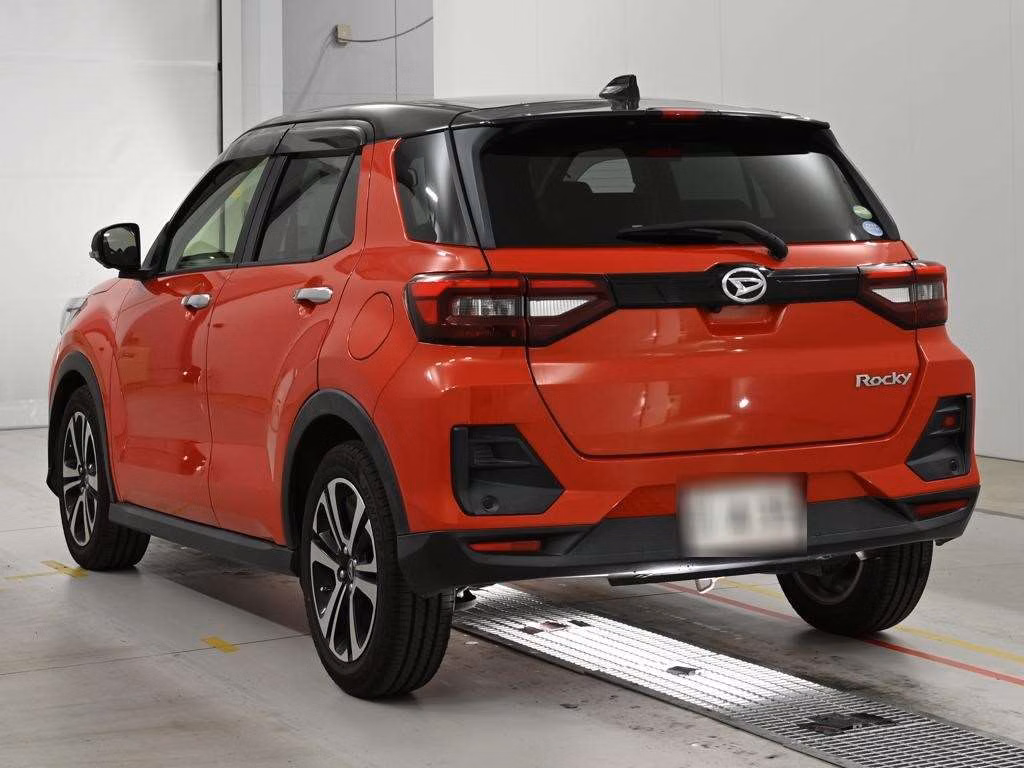 DAIHATSU ROCKY
