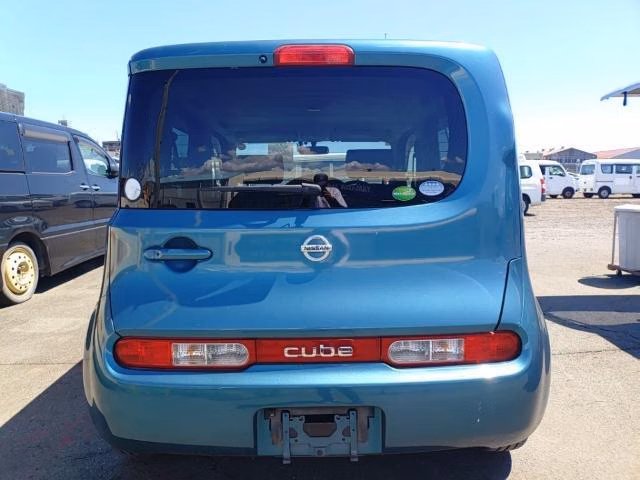 NISSAN CUBE