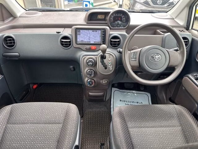TOYOTA SPADE