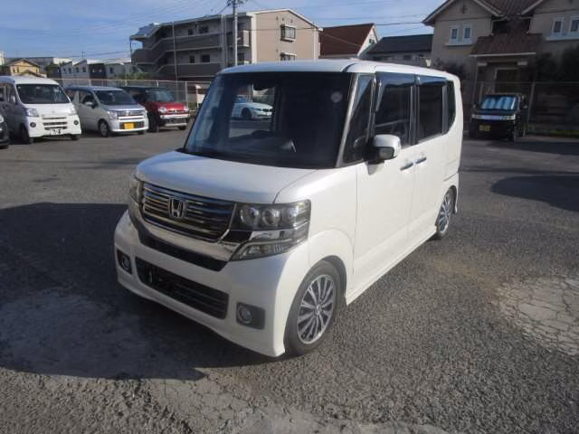 HONDA N-BOX