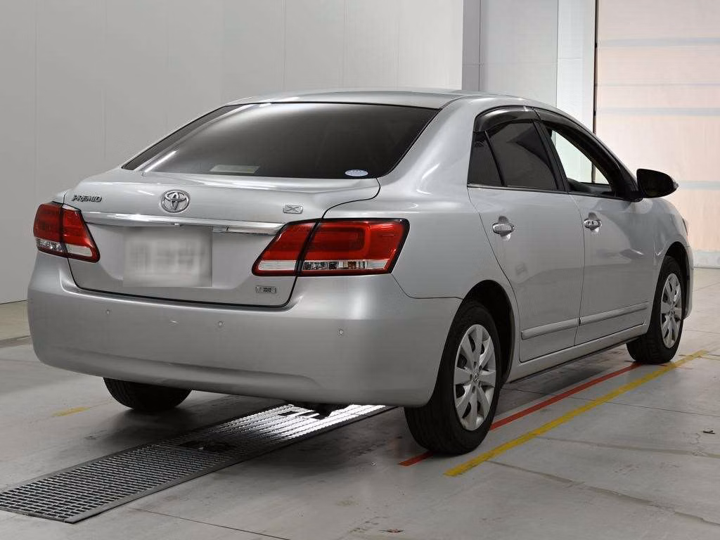 TOYOTA PREMIO