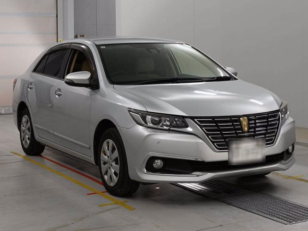 TOYOTA PREMIO