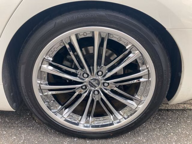 NISSAN FUGA