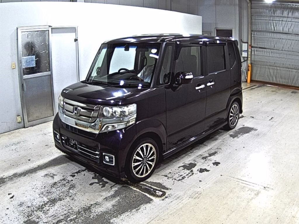 HONDA N-BOX