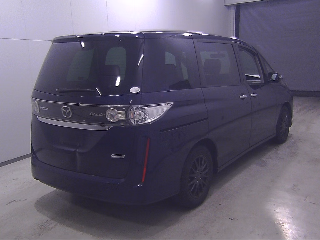 MAZDA BIANTE