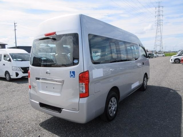 NISSAN NV350 CARAVAN
